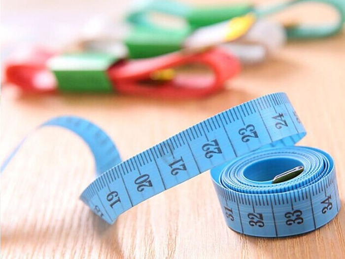 Thước dây để theo dõi các vòng cơ thể